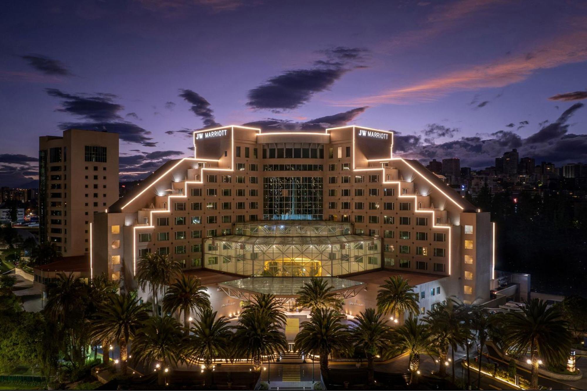 Готель Jw Marriott Кіто Екстер'єр фото