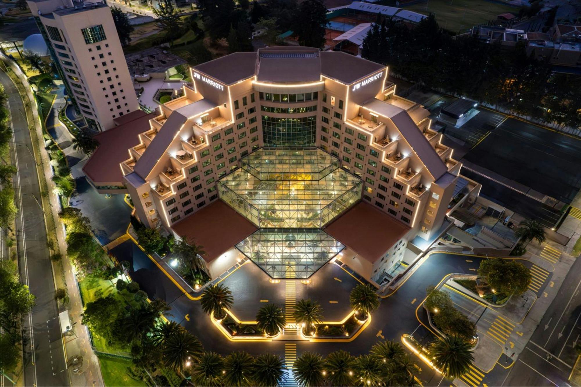 Готель Jw Marriott Кіто Екстер'єр фото